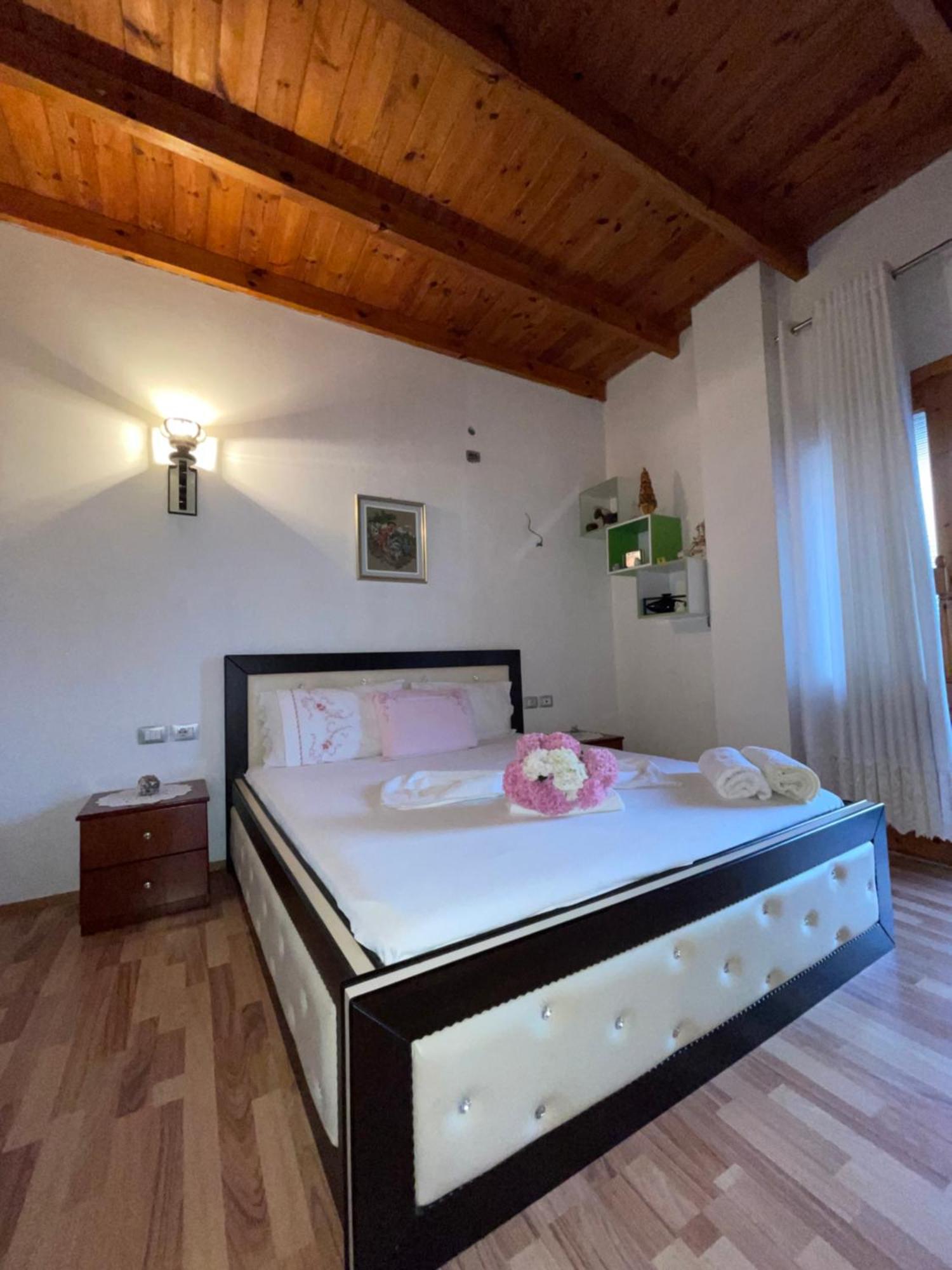 Elsa'S Villa Gjirokaster Exterior photo